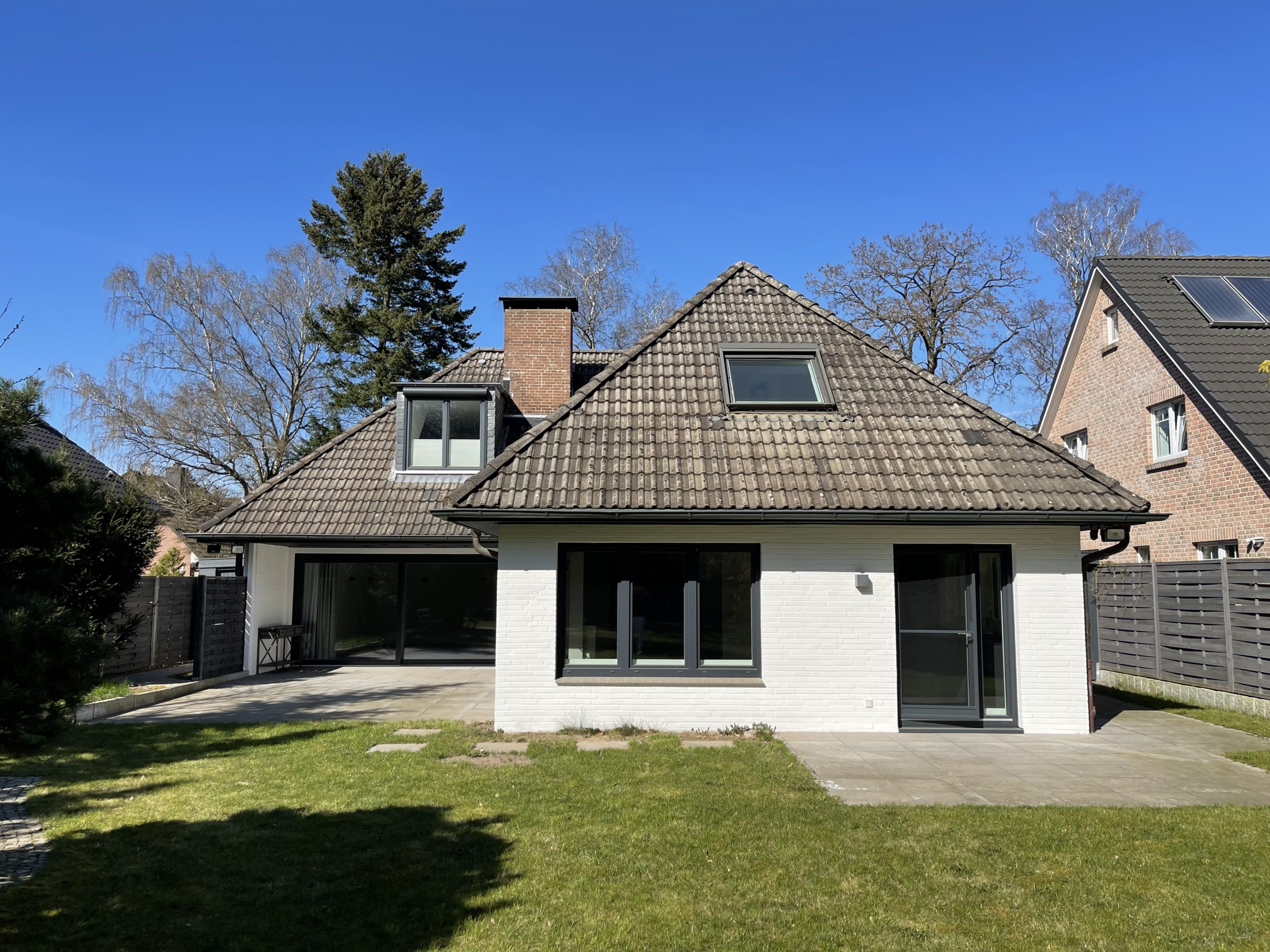 Modern und hochwertig renoviertes Einfamilienhaus