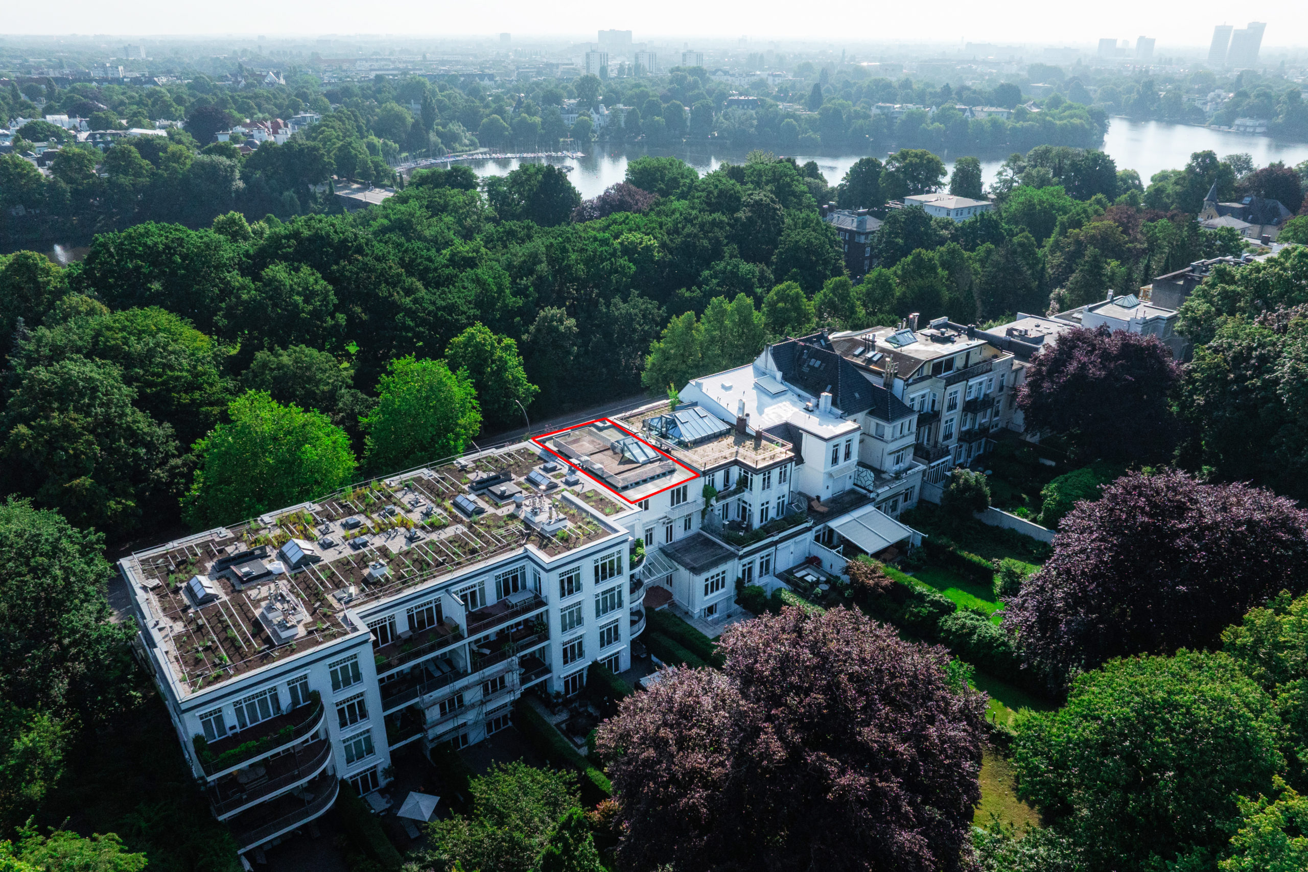 Eigentumswohnung mit Dachterrasse in Alsternähe