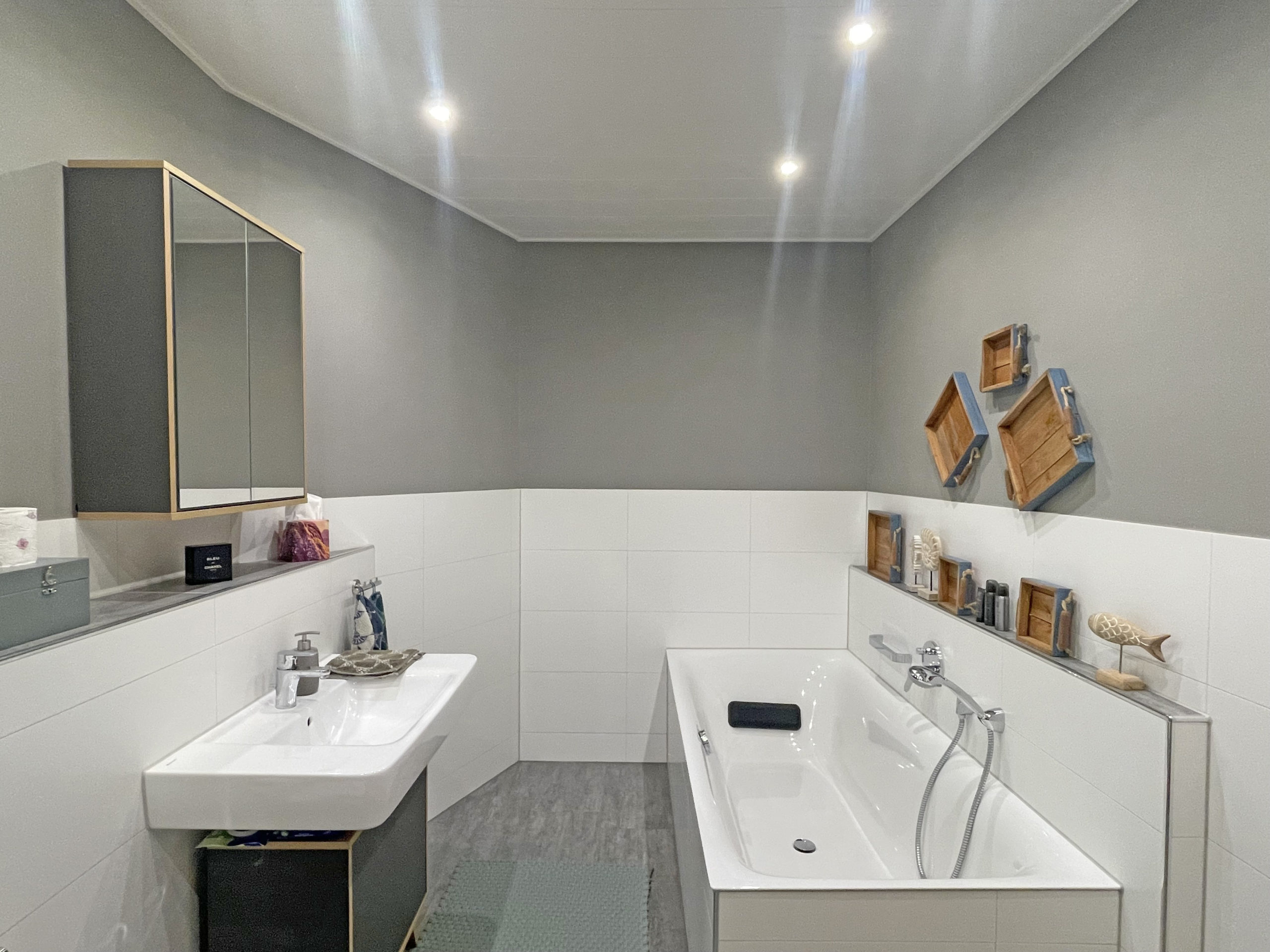 Badezimmer EG